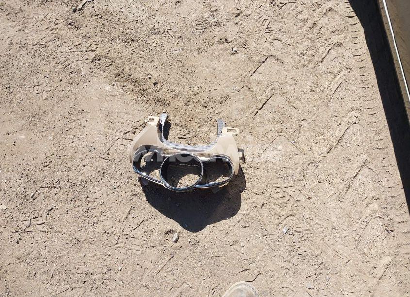 Photo 12 of 2011 Chevrolet Malibu LS (VIN 1G1ZB5E19BF128049)