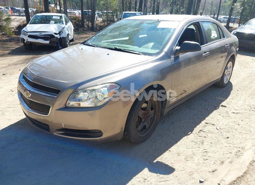 Photo 2 of 2011 Chevrolet Malibu LS (VIN 1G1ZB5E19BF128049)