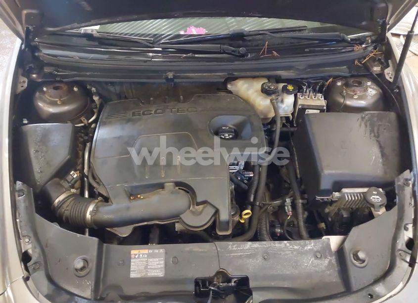 Photo 10 of 2011 Chevrolet Malibu LS (VIN 1G1ZB5E19BF217913)