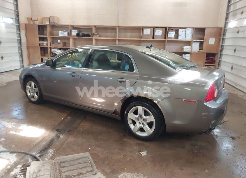 Photo 3 of 2011 Chevrolet Malibu LS (VIN 1G1ZB5E19BF217913)