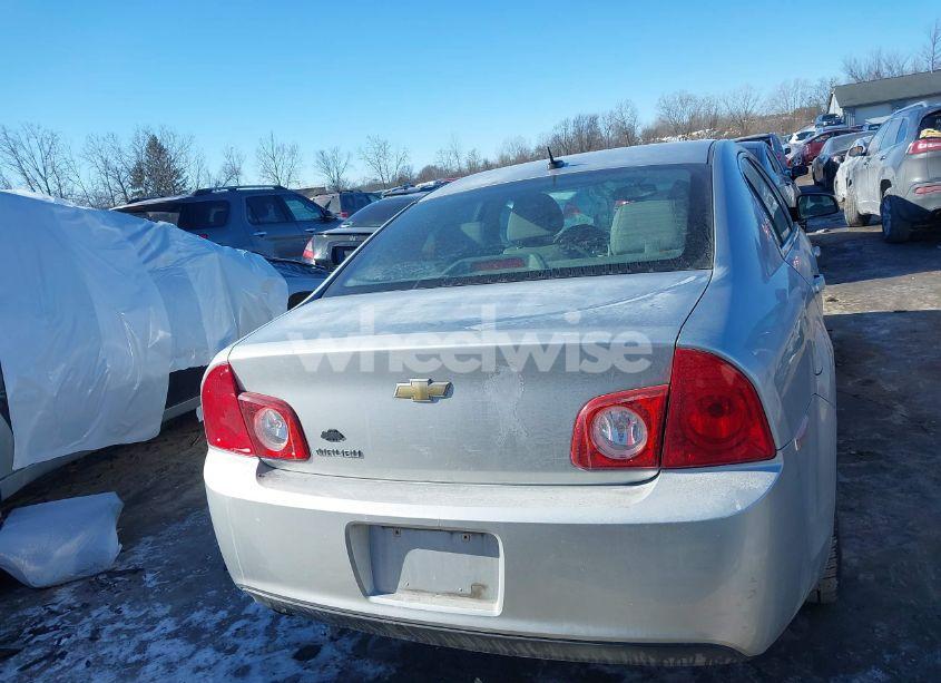Photo 16 of 2011 Chevrolet Malibu LS (VIN 1G1ZB5E19BF237000)