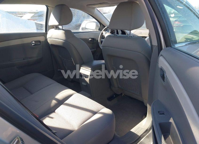 Photo 8 of 2011 Chevrolet Malibu LS (VIN 1G1ZB5E19BF237000)