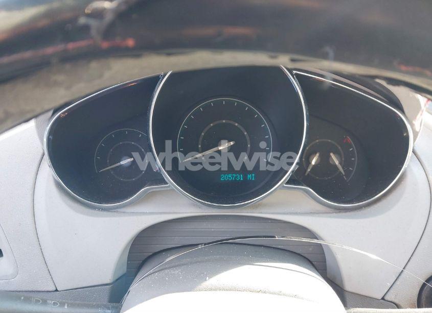 Photo 7 of 2011 Chevrolet Malibu LS (VIN 1G1ZB5E19BF253715)