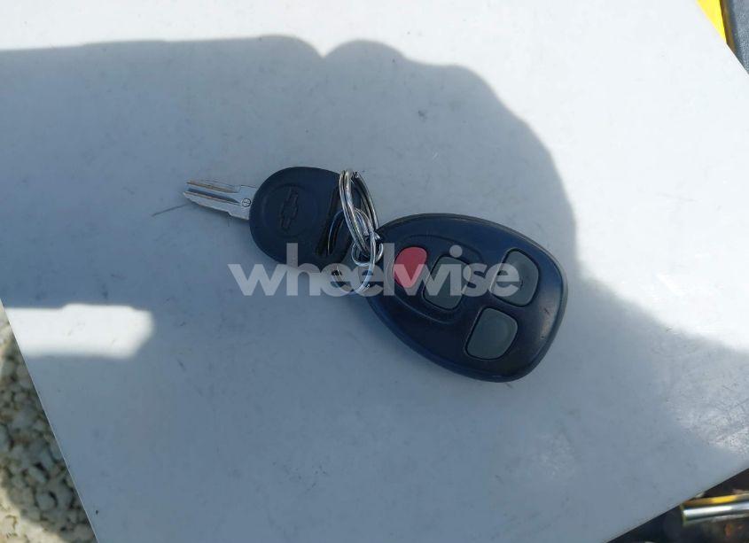 Photo 11 of 2011 Chevrolet Malibu LS (VIN 1G1ZB5E19BF322418)