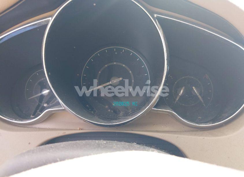 Photo 7 of 2011 Chevrolet Malibu LS (VIN 1G1ZB5E19BF322418)