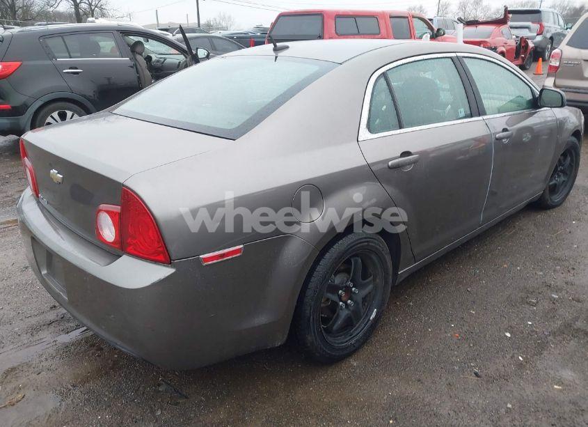 Photo 4 of 2011 Chevrolet Malibu LS (VIN 1G1ZB5E1XBF148889)