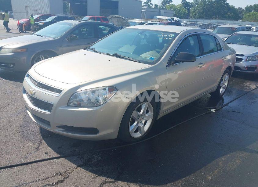 Photo 2 of 2011 Chevrolet Malibu LS (VIN 1G1ZB5E1XBF207178)