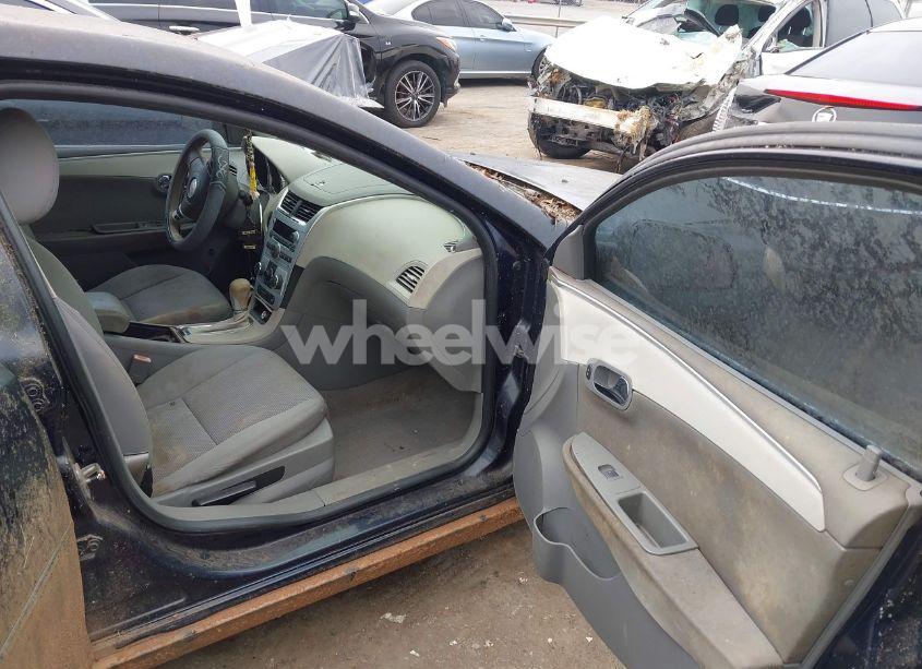 Photo 5 of 2011 Chevrolet Malibu LS (VIN 1G1ZB5E1XBF270233)