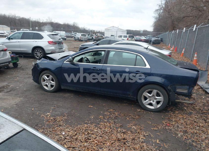 Photo 14 of 2011 Chevrolet Malibu LS (VIN 1G1ZB5E1XBF334058)