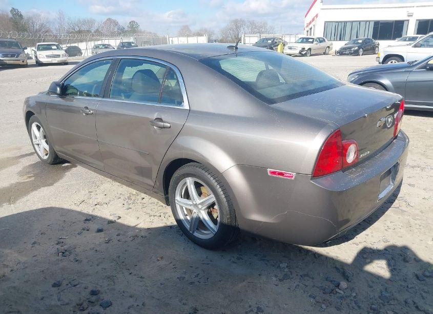 Photo 3 of 2010 Chevrolet Malibu LS (VIN 1G1ZB5EB0AF317714)