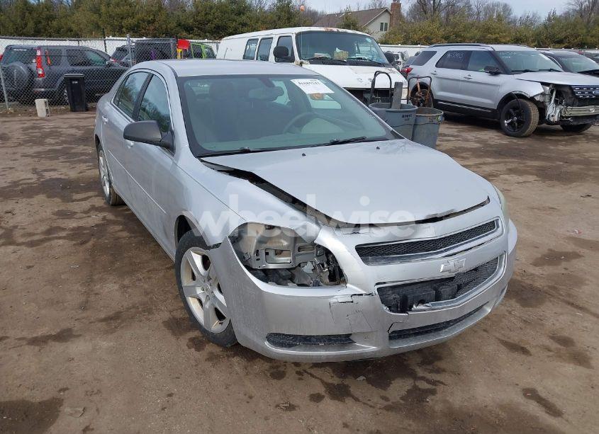 2010 Chevrolet Malibu LS (VIN 1G1ZB5EB1A4144264) main photo