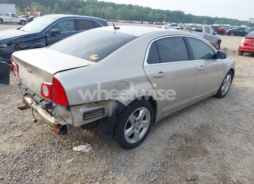 Photo 4 of 2010 Chevrolet Malibu LS (VIN 1G1ZB5EB1AF156306)