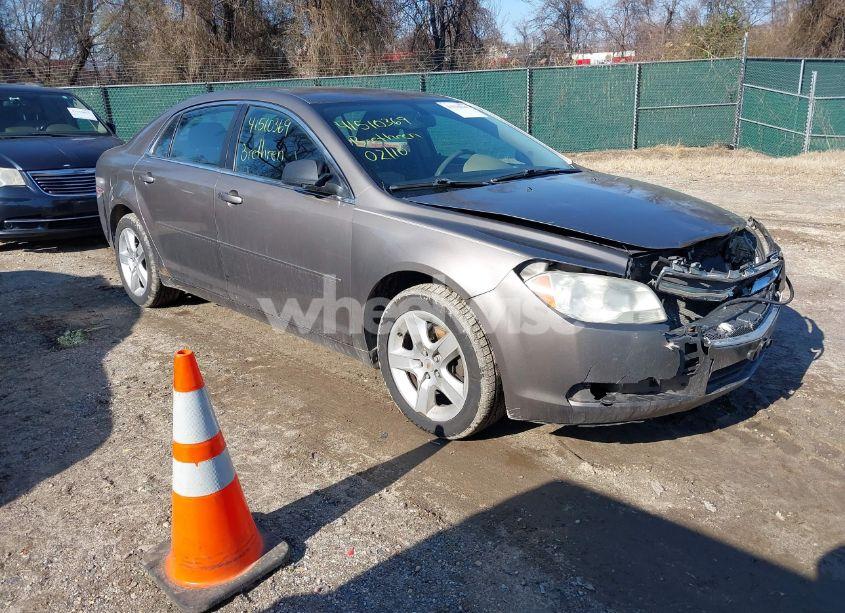 2010 Chevrolet Malibu LS (VIN 1G1ZB5EB1AF161599) main photo