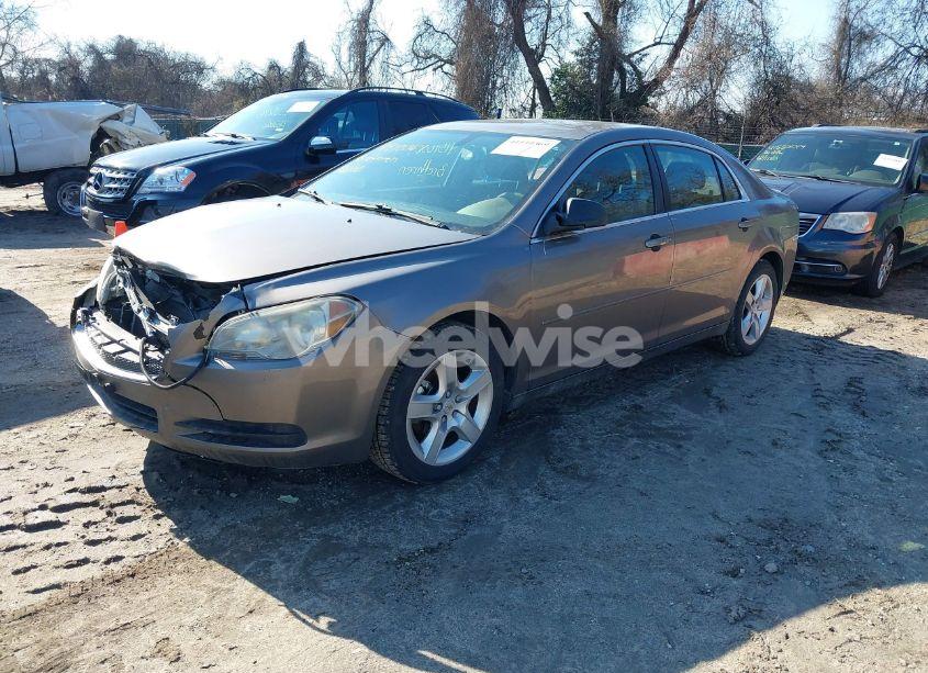 Photo 2 of 2010 Chevrolet Malibu LS (VIN 1G1ZB5EB1AF161599)
