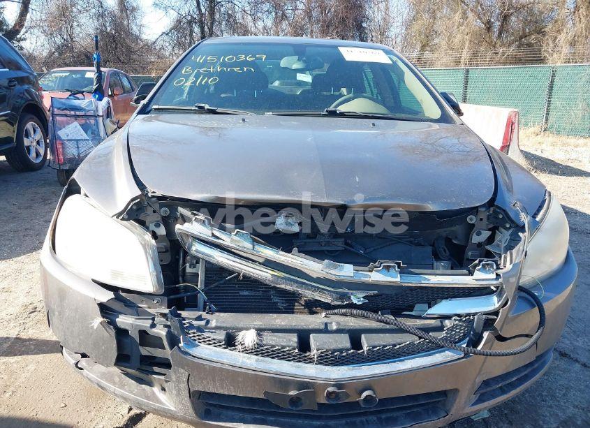 Photo 6 of 2010 Chevrolet Malibu LS (VIN 1G1ZB5EB1AF161599)