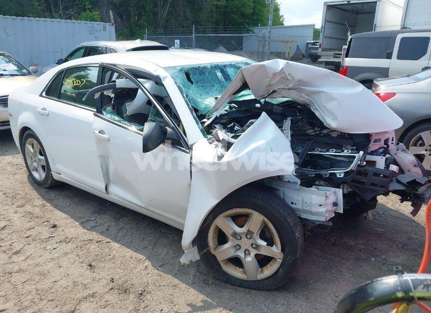 2010 Chevrolet Malibu LS (VIN 1G1ZB5EB2AF207005) main photo