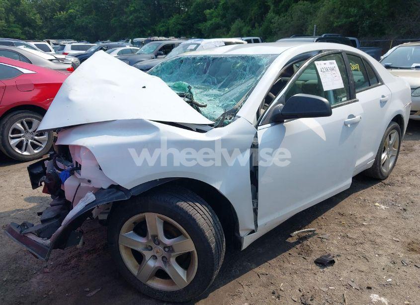 Photo 2 of 2010 Chevrolet Malibu LS (VIN 1G1ZB5EB2AF207005)