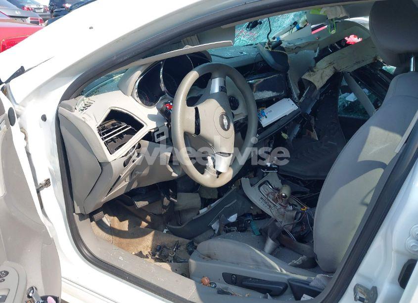 Photo 5 of 2010 Chevrolet Malibu LS (VIN 1G1ZB5EB2AF207005)