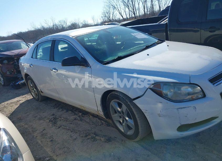 Photo 13 of 2010 Chevrolet Malibu LS (VIN 1G1ZB5EB2AF214763)