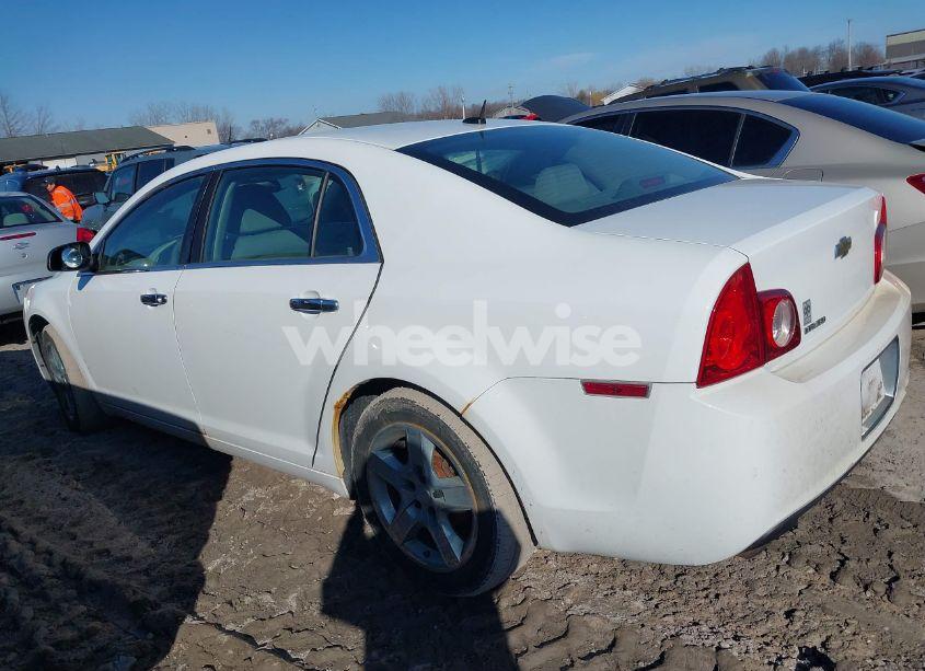 Photo 14 of 2010 Chevrolet Malibu LS (VIN 1G1ZB5EB2AF214763)