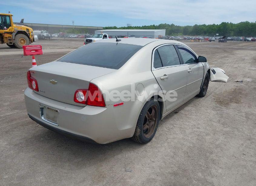 Photo 4 of 2010 Chevrolet Malibu LS (VIN 1G1ZB5EB2AF279516)
