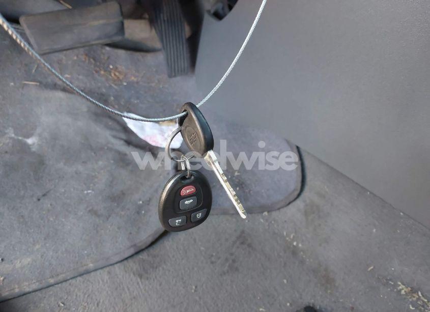 Photo 11 of 2010 Chevrolet Malibu LS (VIN 1G1ZB5EB2AF315687)