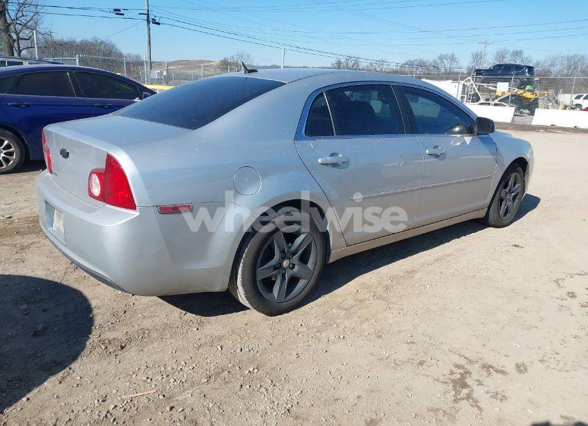 Photo 4 of 2010 Chevrolet Malibu LS (VIN 1G1ZB5EB2AF315687)