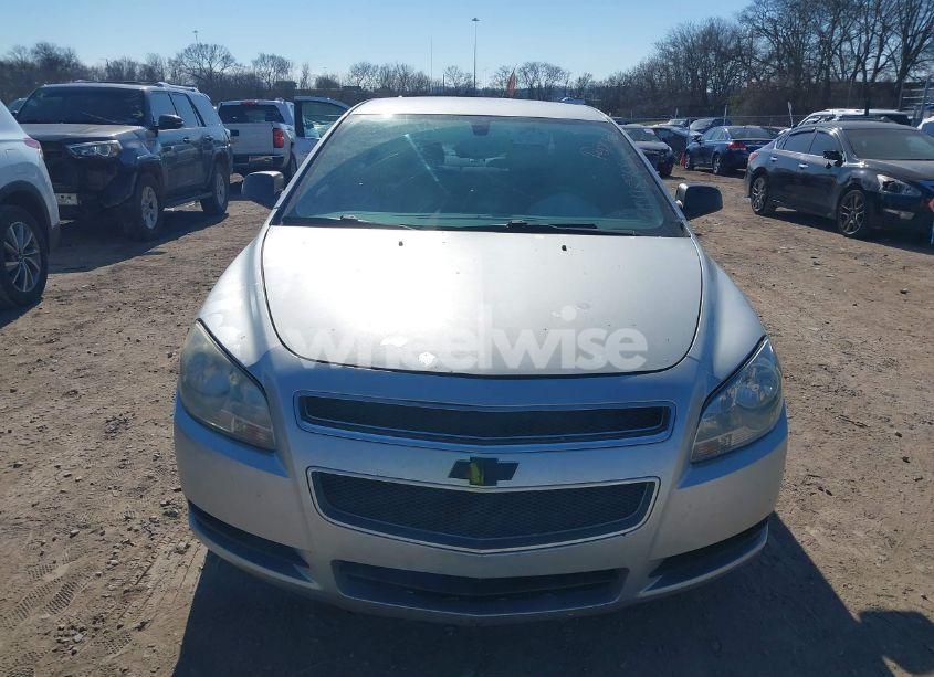 Photo 6 of 2010 Chevrolet Malibu LS (VIN 1G1ZB5EB2AF315687)
