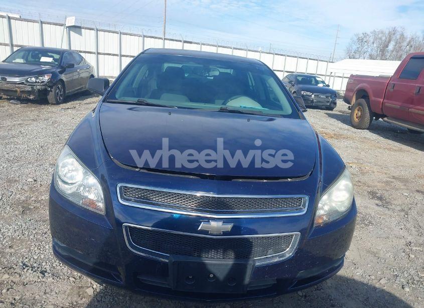 Photo 12 of 2010 Chevrolet Malibu LS (VIN 1G1ZB5EB3AF110749)