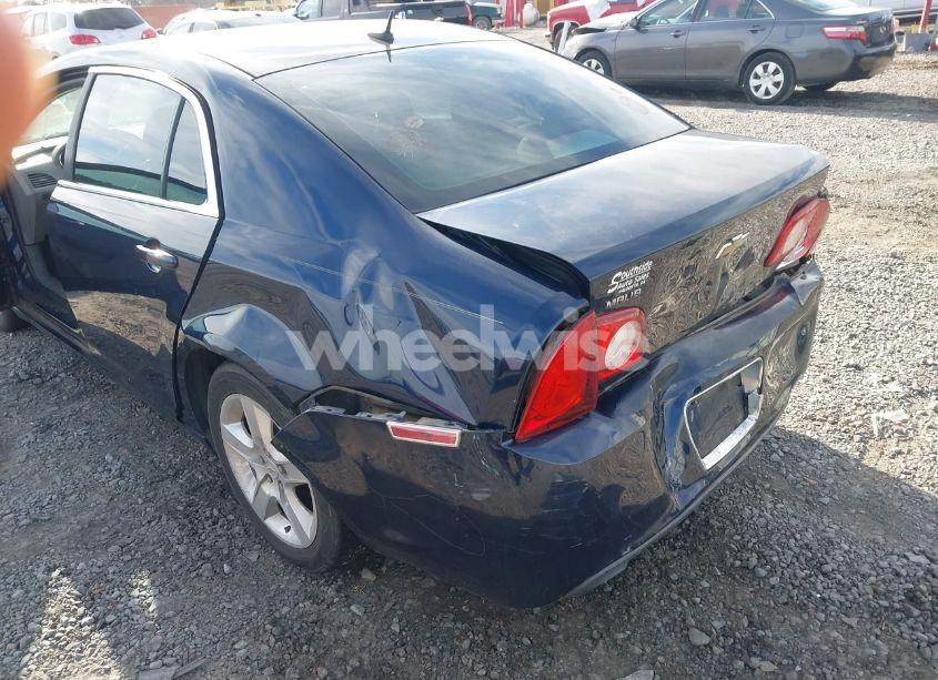 Photo 6 of 2010 Chevrolet Malibu LS (VIN 1G1ZB5EB3AF110749)