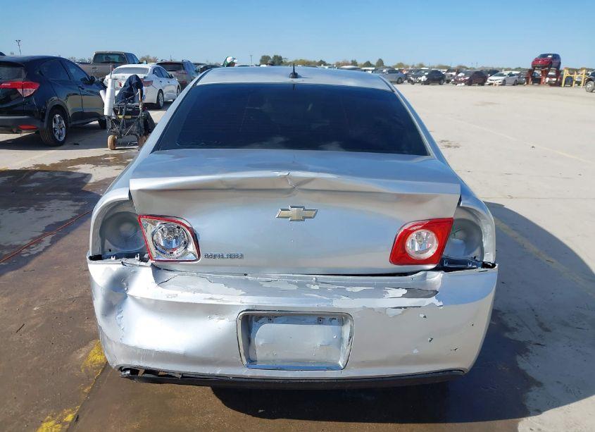 Photo 17 of 2010 Chevrolet Malibu LS (VIN 1G1ZB5EB4A4146901)