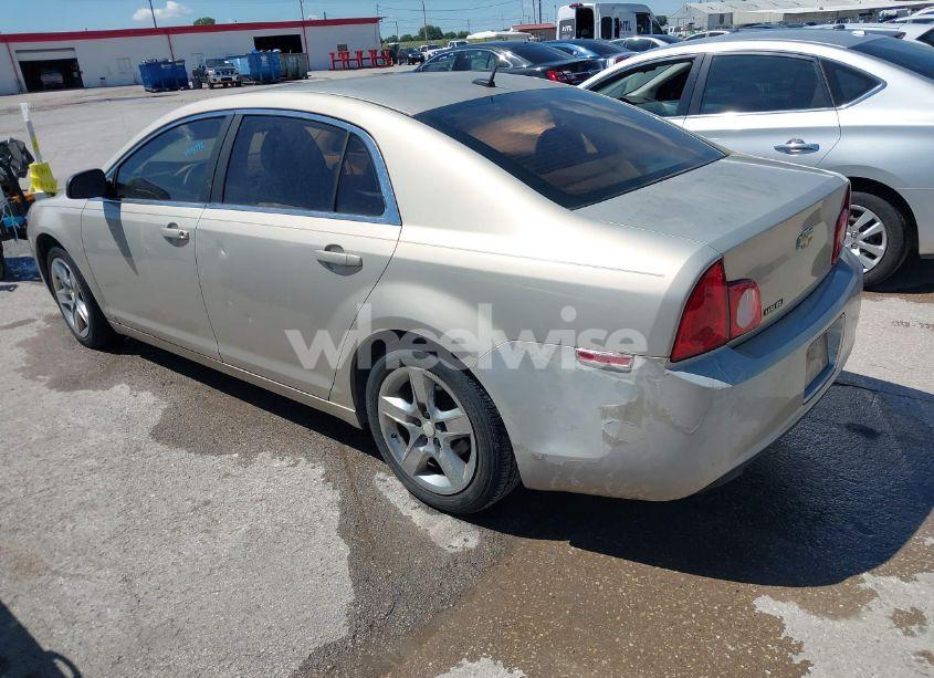 Photo 3 of 2010 Chevrolet Malibu LS (VIN 1G1ZB5EB4AF104071)