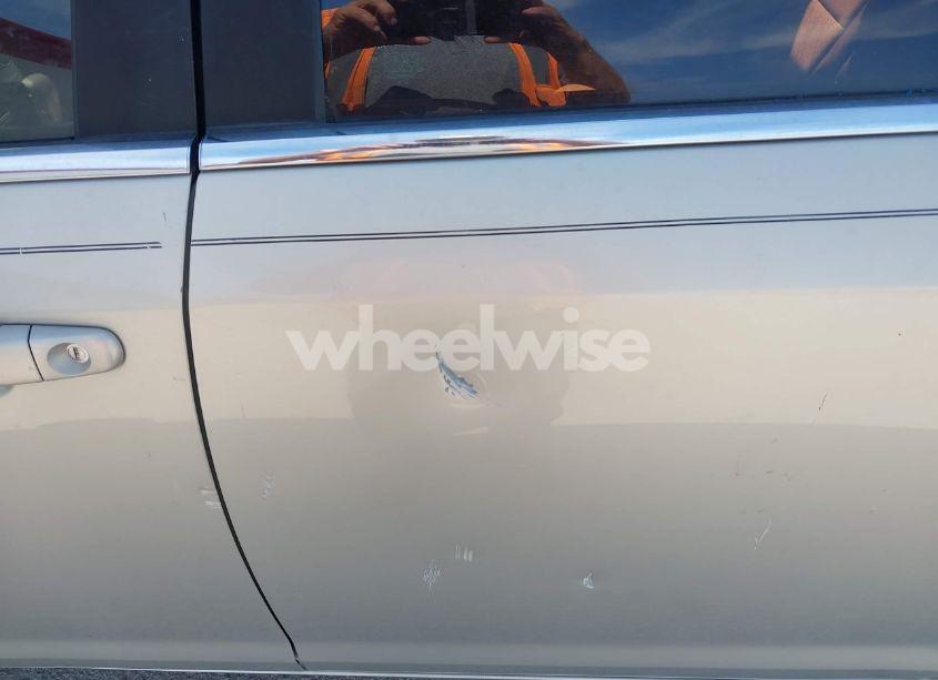 Photo 6 of 2010 Chevrolet Malibu LS (VIN 1G1ZB5EB4AF104071)