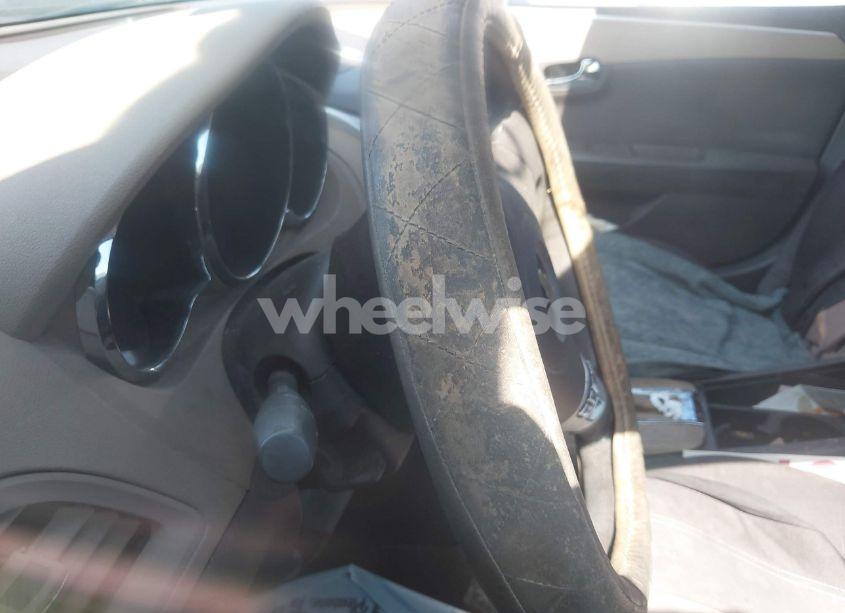 Photo 7 of 2010 Chevrolet Malibu LS (VIN 1G1ZB5EB4AF111294)