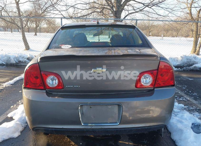 Photo 16 of 2010 Chevrolet Malibu LS (VIN 1G1ZB5EB4AF235744)
