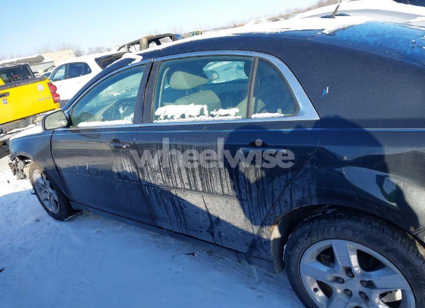 Photo 13 of 2010 Chevrolet Malibu LS (VIN 1G1ZB5EB5AF272642)