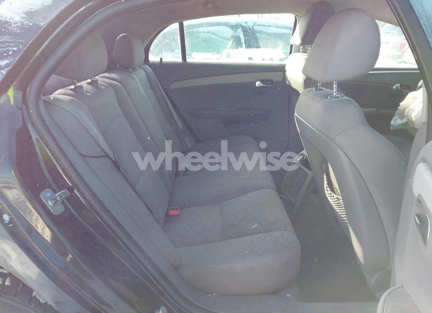 Photo 8 of 2010 Chevrolet Malibu LS (VIN 1G1ZB5EB5AF272642)