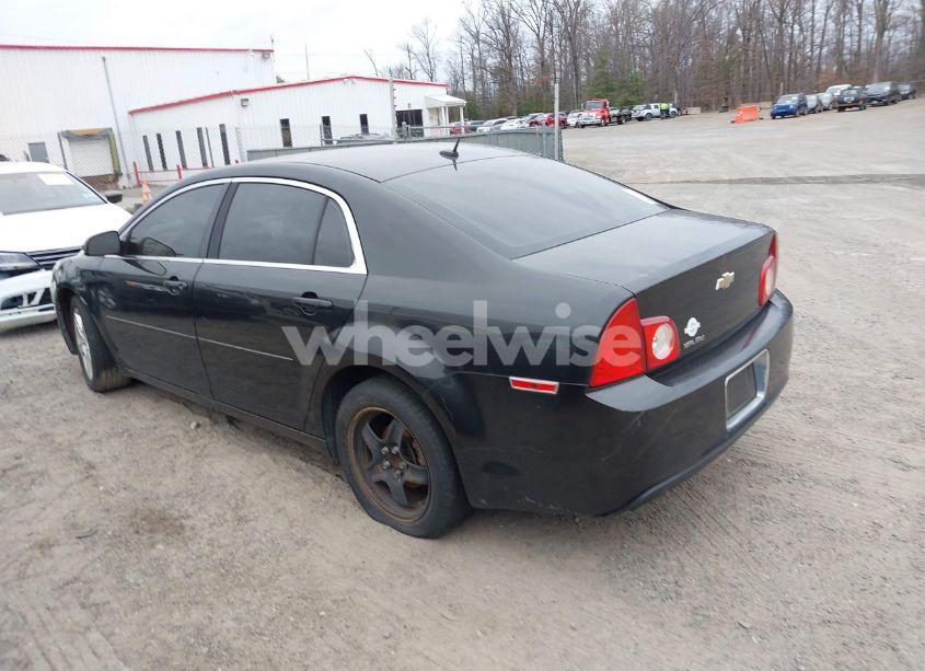 Photo 3 of 2010 Chevrolet Malibu LS (VIN 1G1ZB5EB6AF207847)