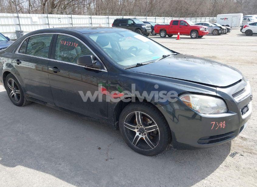 2010 Chevrolet Malibu LS (VIN 1G1ZB5EB6AF237897) main photo