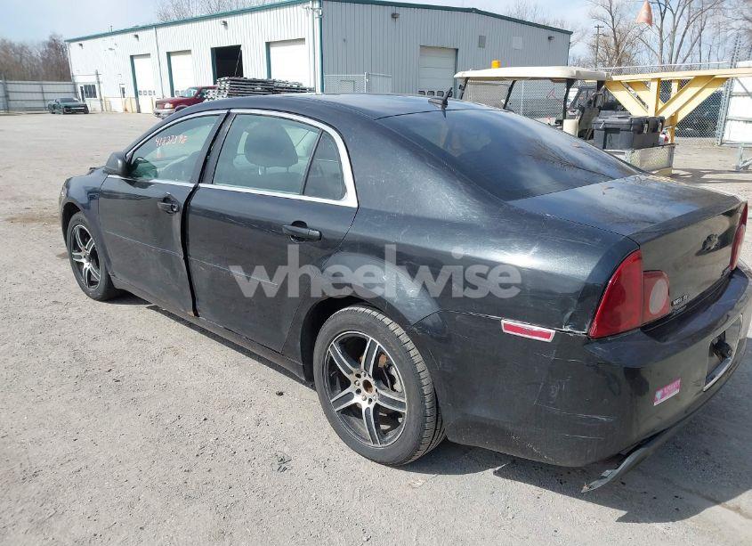 Photo 3 of 2010 Chevrolet Malibu LS (VIN 1G1ZB5EB6AF237897)