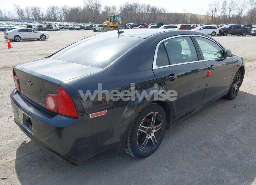 Photo 4 of 2010 Chevrolet Malibu LS (VIN 1G1ZB5EB6AF237897)