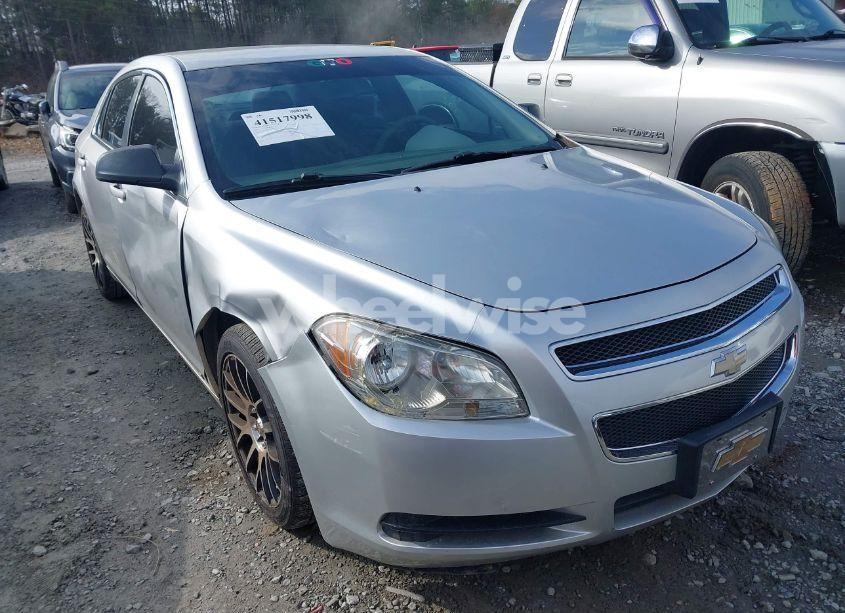 2010 Chevrolet Malibu LS (VIN 1G1ZB5EB7A4109678) main photo