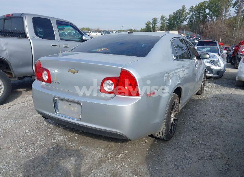 Photo 4 of 2010 Chevrolet Malibu LS (VIN 1G1ZB5EB7A4109678)