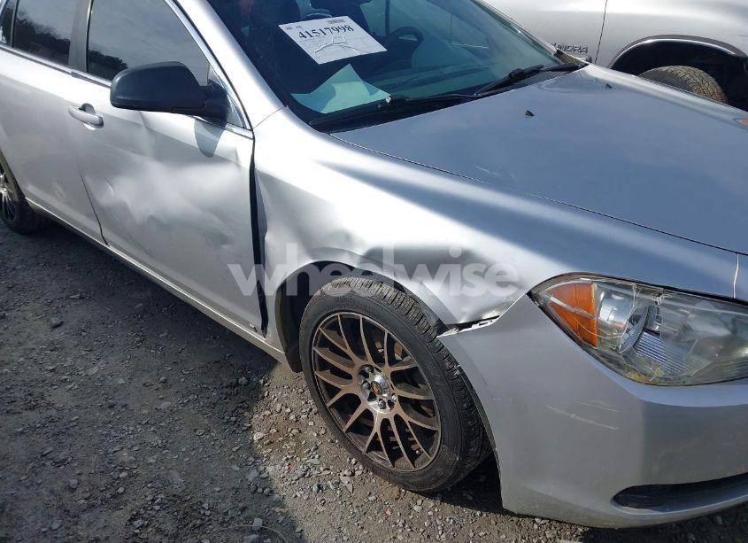 Photo 6 of 2010 Chevrolet Malibu LS (VIN 1G1ZB5EB7A4109678)