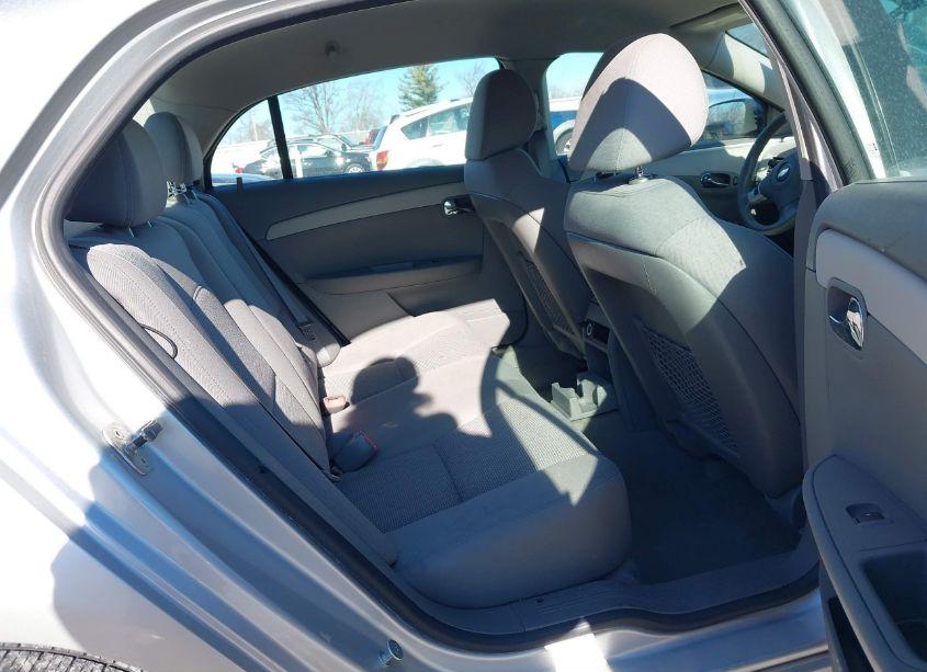 Photo 8 of 2010 Chevrolet Malibu LS (VIN 1G1ZB5EB7A4157309)