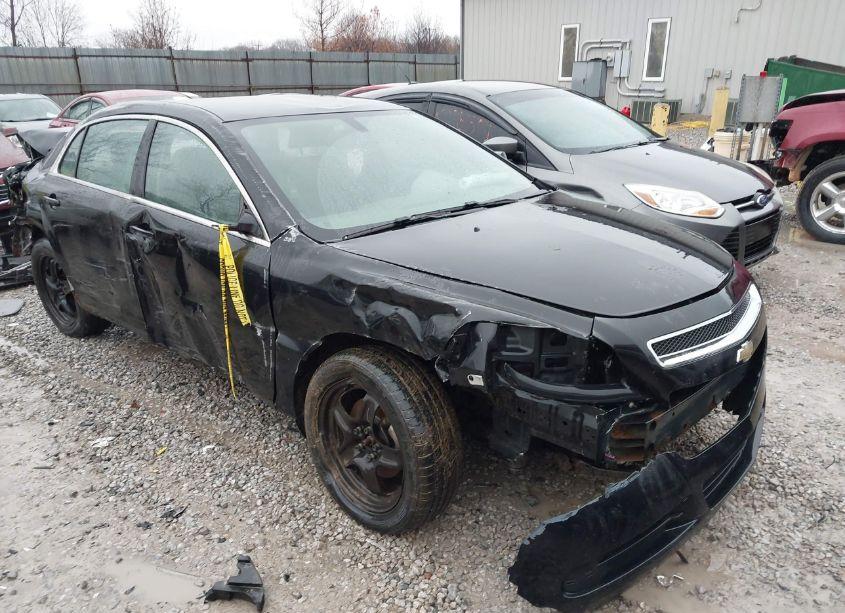 2010 Chevrolet Malibu LS (VIN 1G1ZB5EB7AF238864) main photo