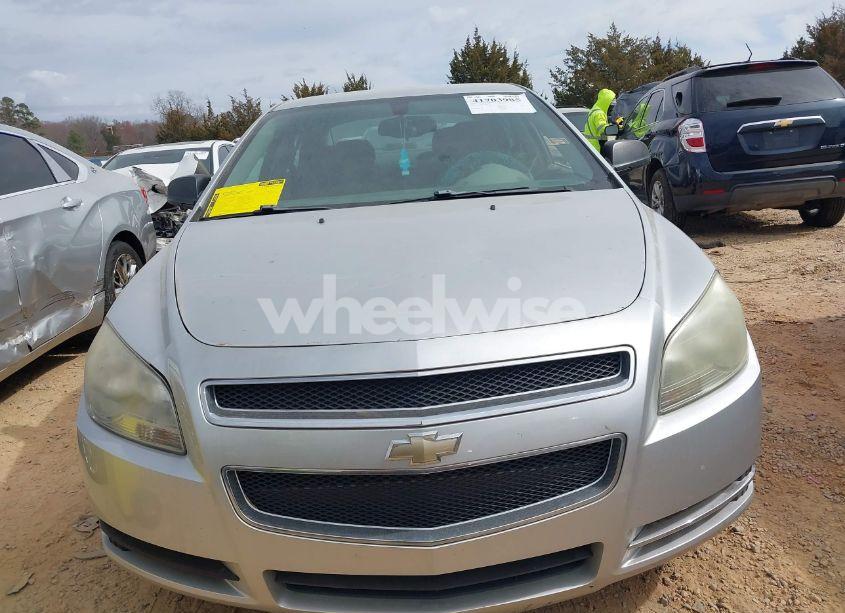 Photo 12 of 2010 Chevrolet Malibu LS (VIN 1G1ZB5EB8A4142043)