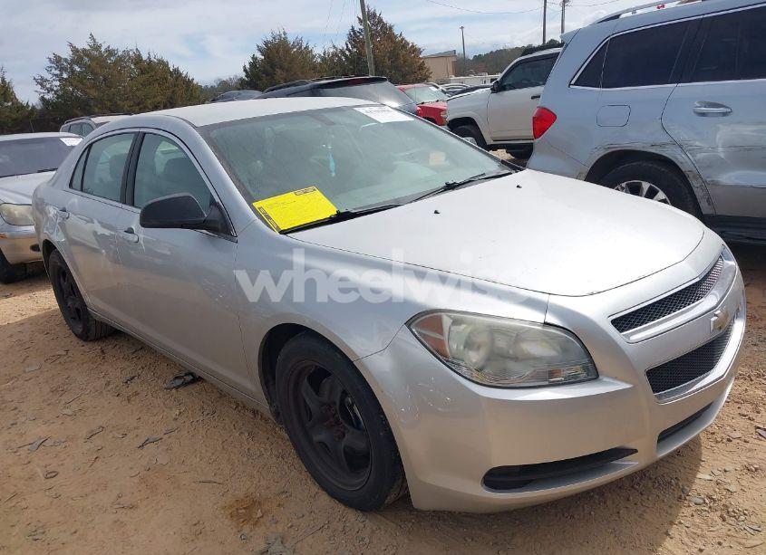 Photo 13 of 2010 Chevrolet Malibu LS (VIN 1G1ZB5EB8A4142043)