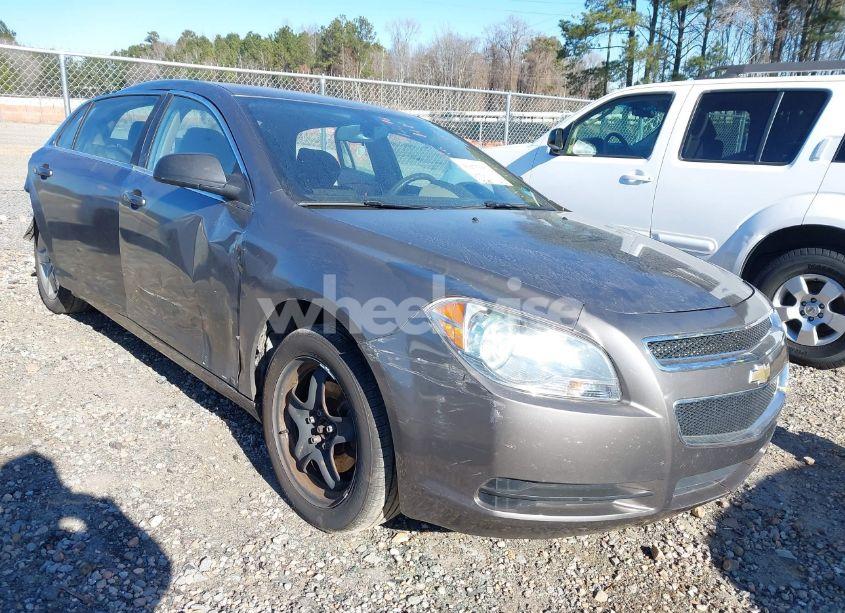 2010 Chevrolet Malibu LS (VIN 1G1ZB5EB8AF172759) main photo
