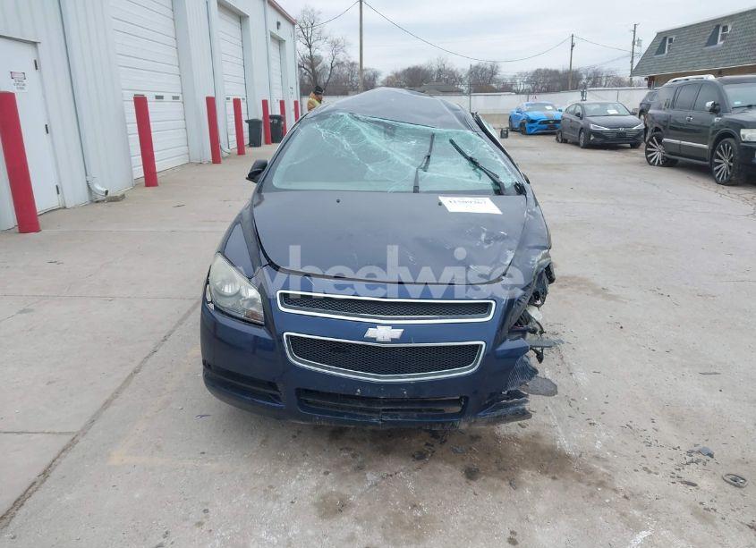 Photo 13 of 2010 Chevrolet Malibu LS (VIN 1G1ZB5EB8AF181333)